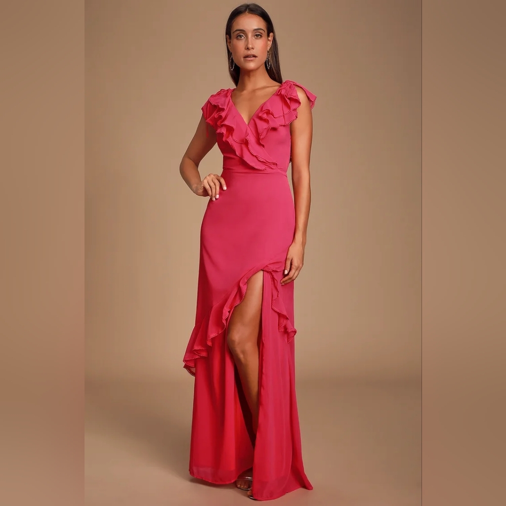 M New NWT Lulu's Ruffle Maxi dress, Love From Above Pink Ruffled Surplice lulus